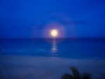 Cancun_moonrise_2014